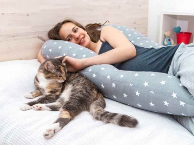¿Tiene sentido una almohada para dormir de lado? | Blog Nubett